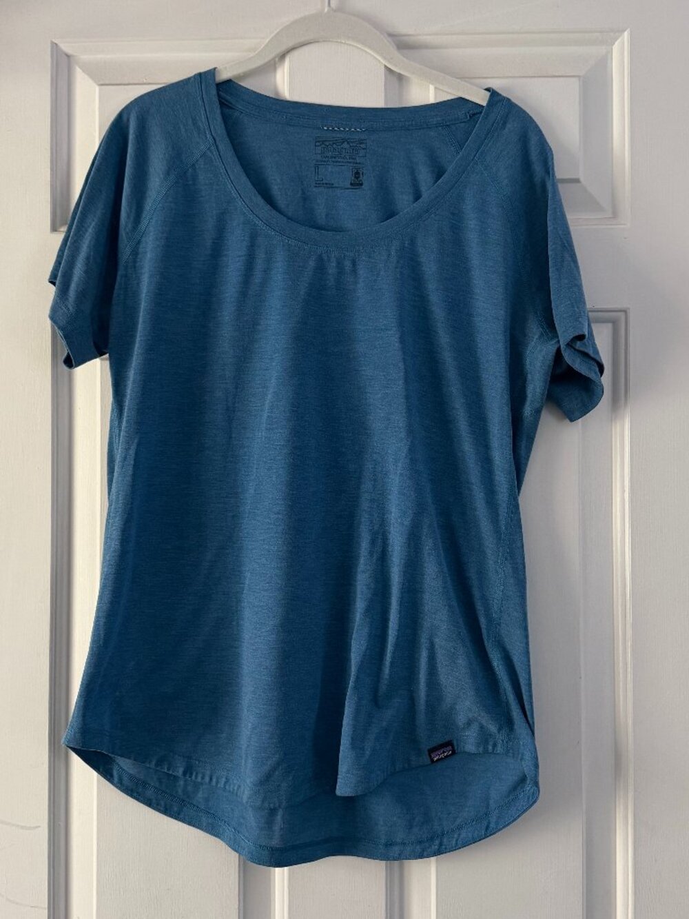 Patagonia W's Blue Capilene Cool Trail T-Shirt Size L